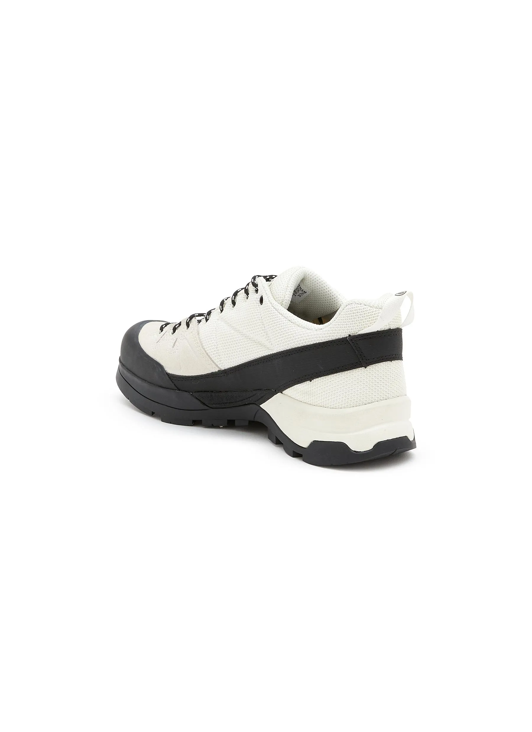 -----------MM6 MAISON MARGIELA ---- ------------ ----X Salomon X-Alp Low Top Sneakers --