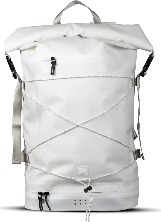 IAMRUNBOX Spin Bag 30L White | Buy IAMRUNBOX Spin Bag 30L White here | Outnorth