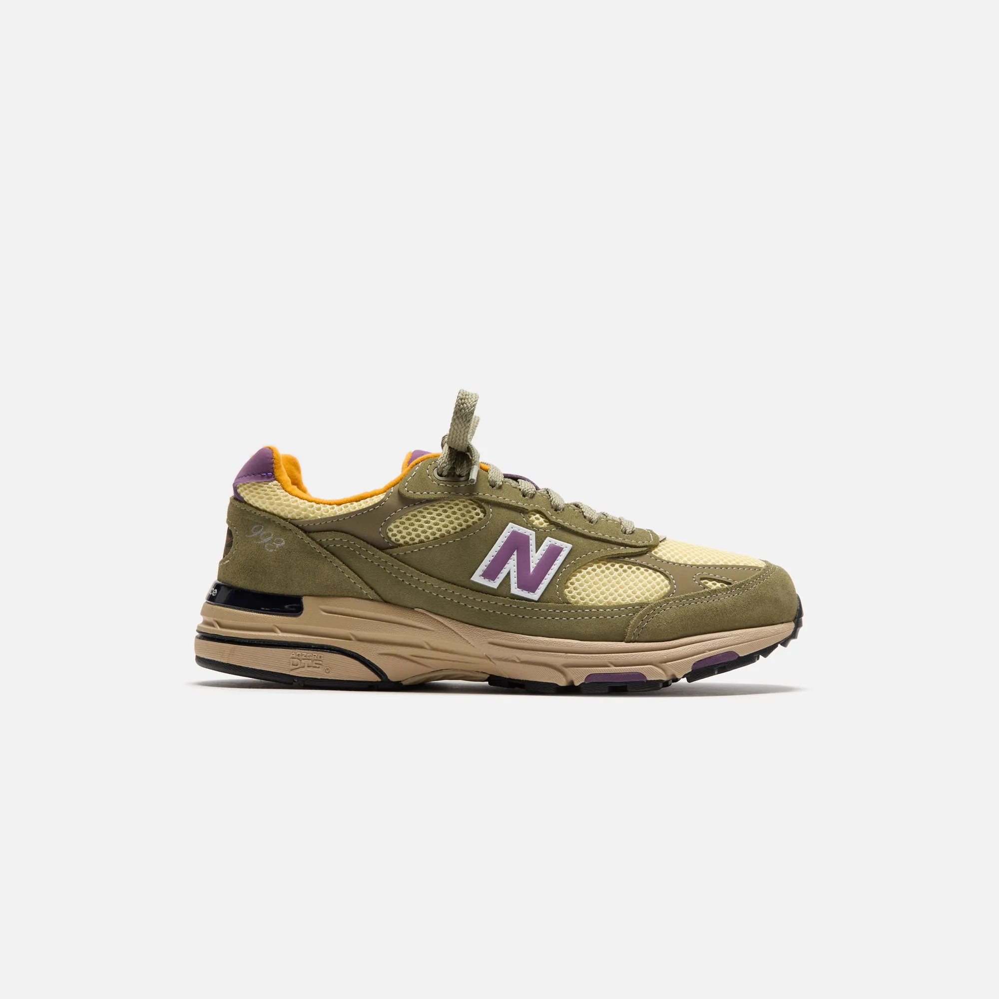 New Balance Made in USA 993 - Olive Leaf / Maize