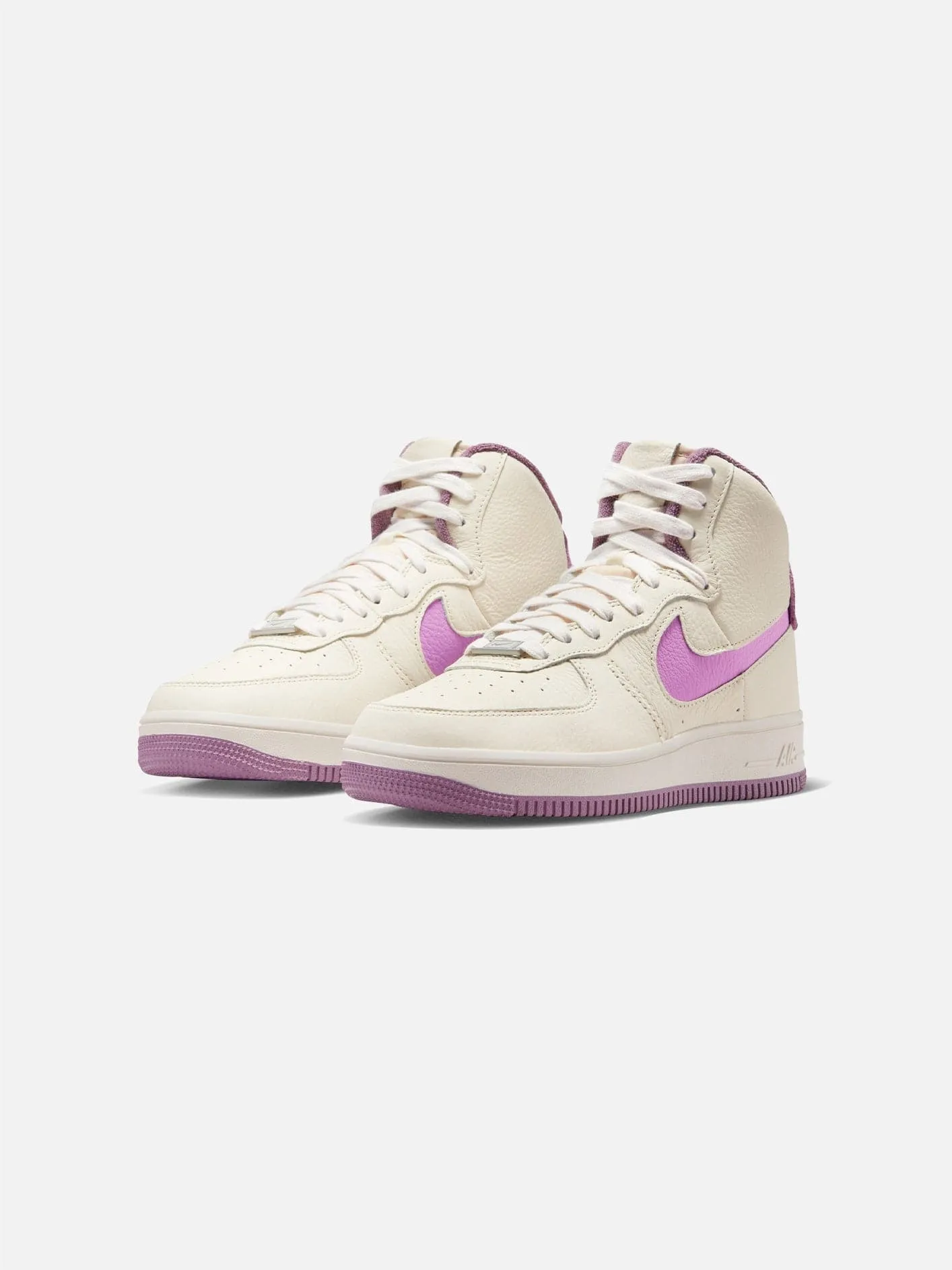 NIKE Air Force 1 High Sculpt 