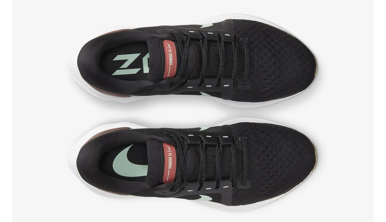 Nike Air Zoom Vomero 16