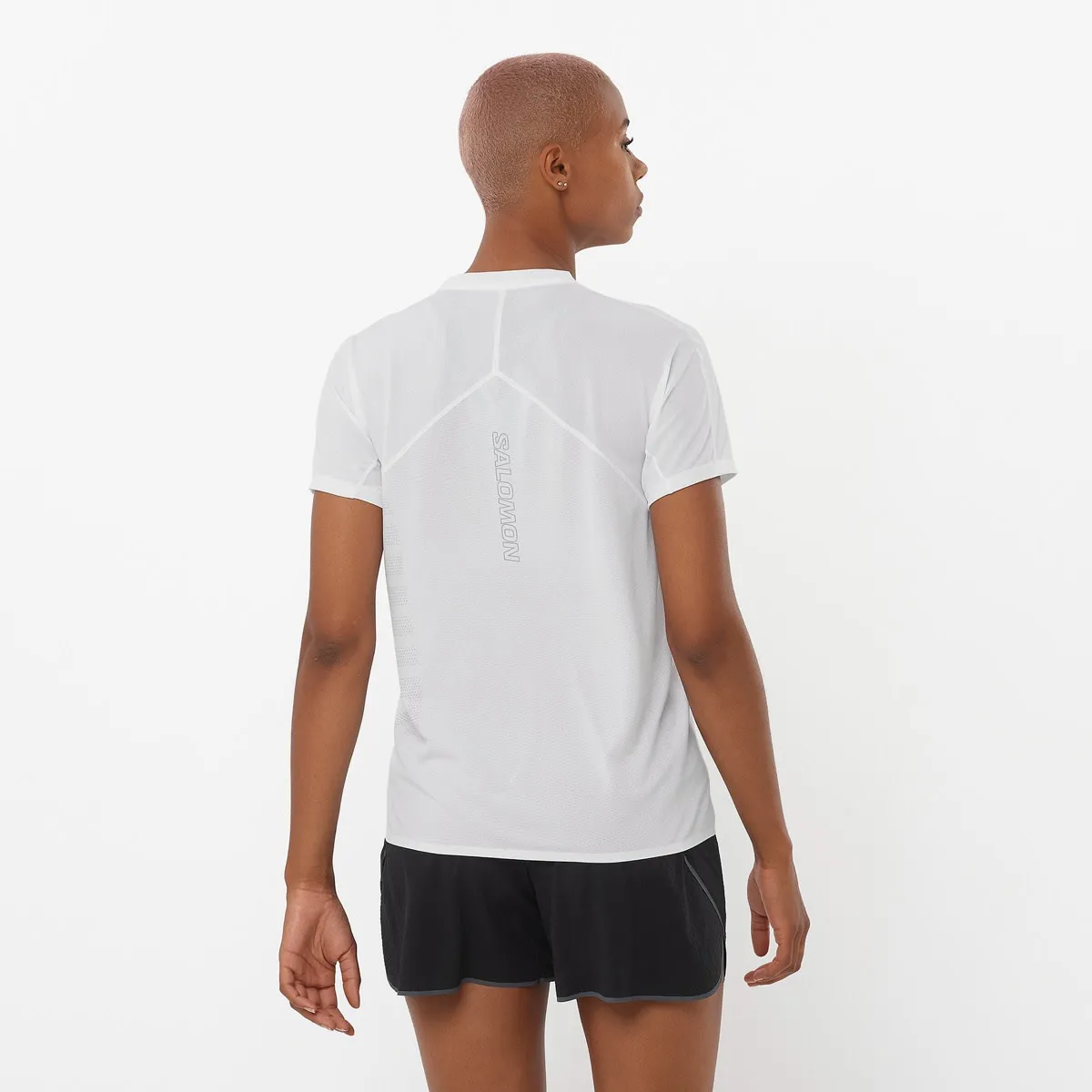 Salomon Women's Sense Aero Graphic Tee White | Buy Salomon Women's Sense Aero Graphic Tee White here | Outnorth