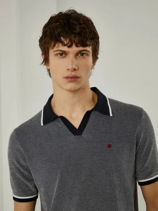 Two-tone short-sleeved polo shirt