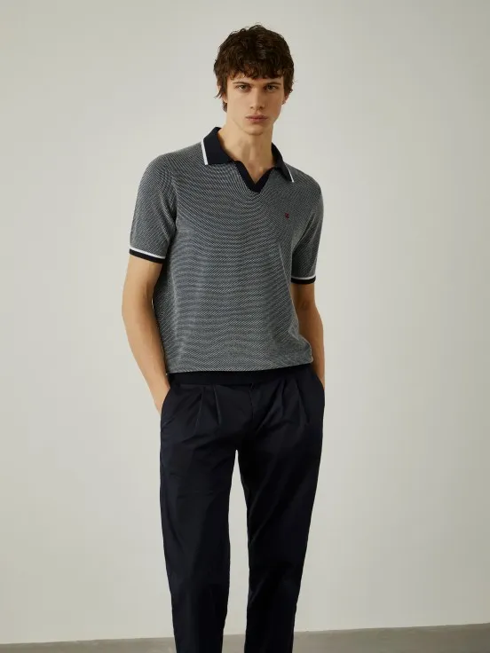 Two-tone short-sleeved polo shirt