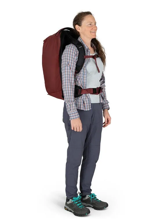 Women's Fairview 40 Backpack